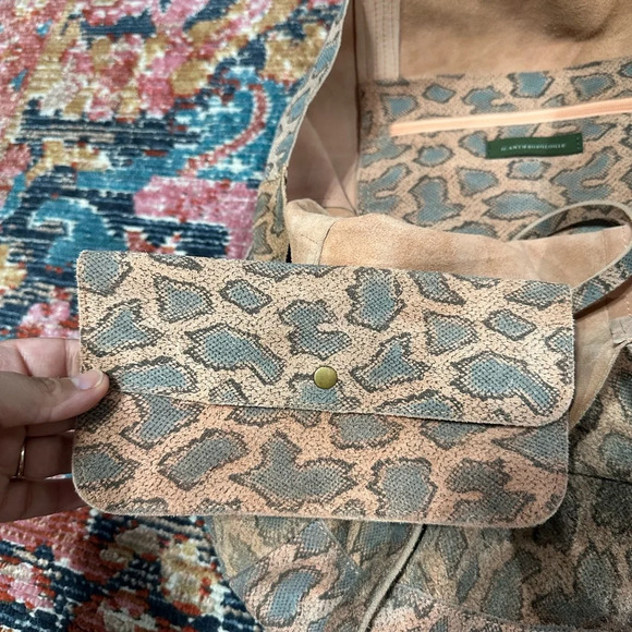 Anthropologie Quinn snake Print Leather Tote - Picture 4 of 4